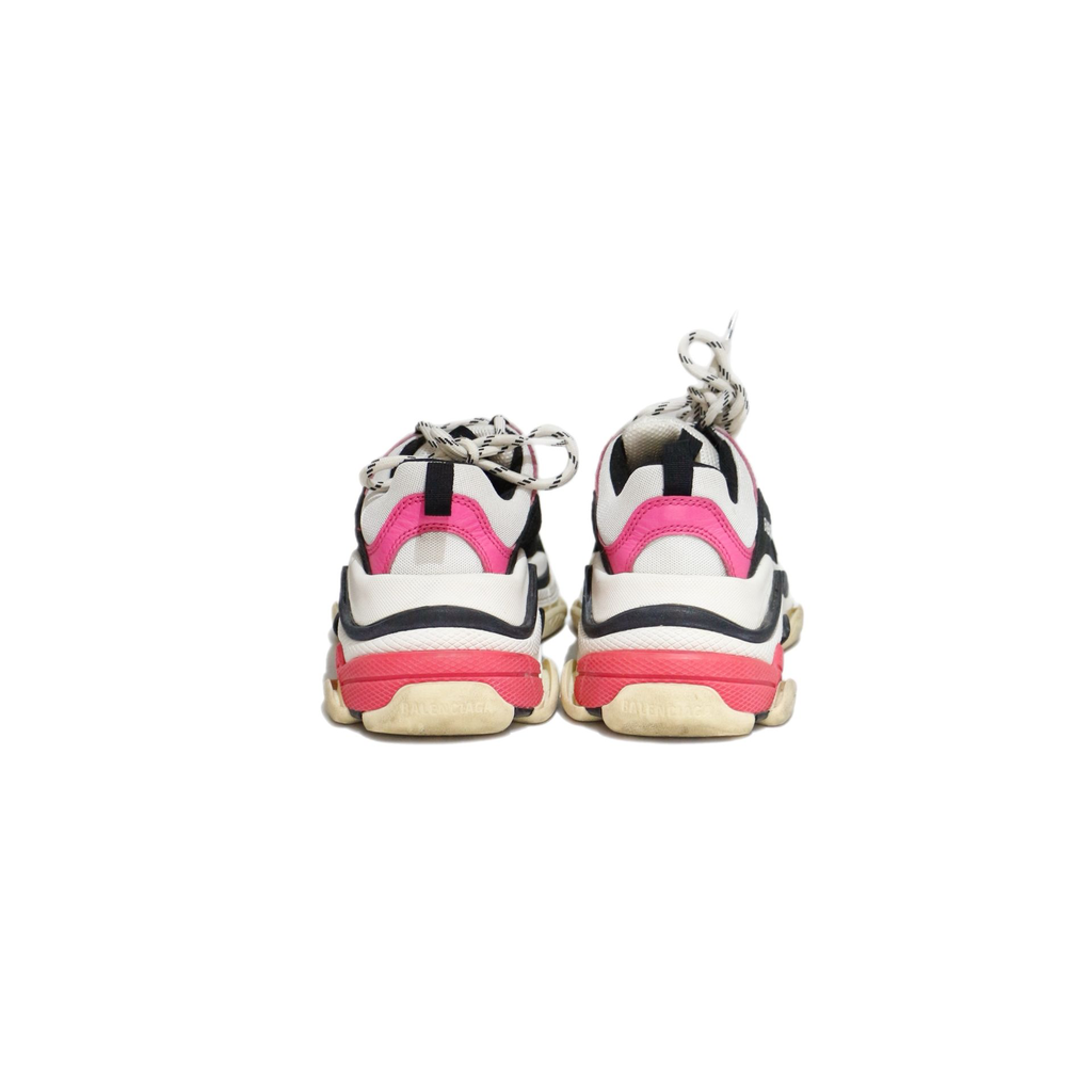 Bazaart_EAFE2D42-A374-4A49-AF16-037C661CAB2D.webp