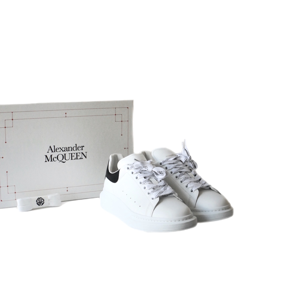 Alexander McQueen  Sneakers