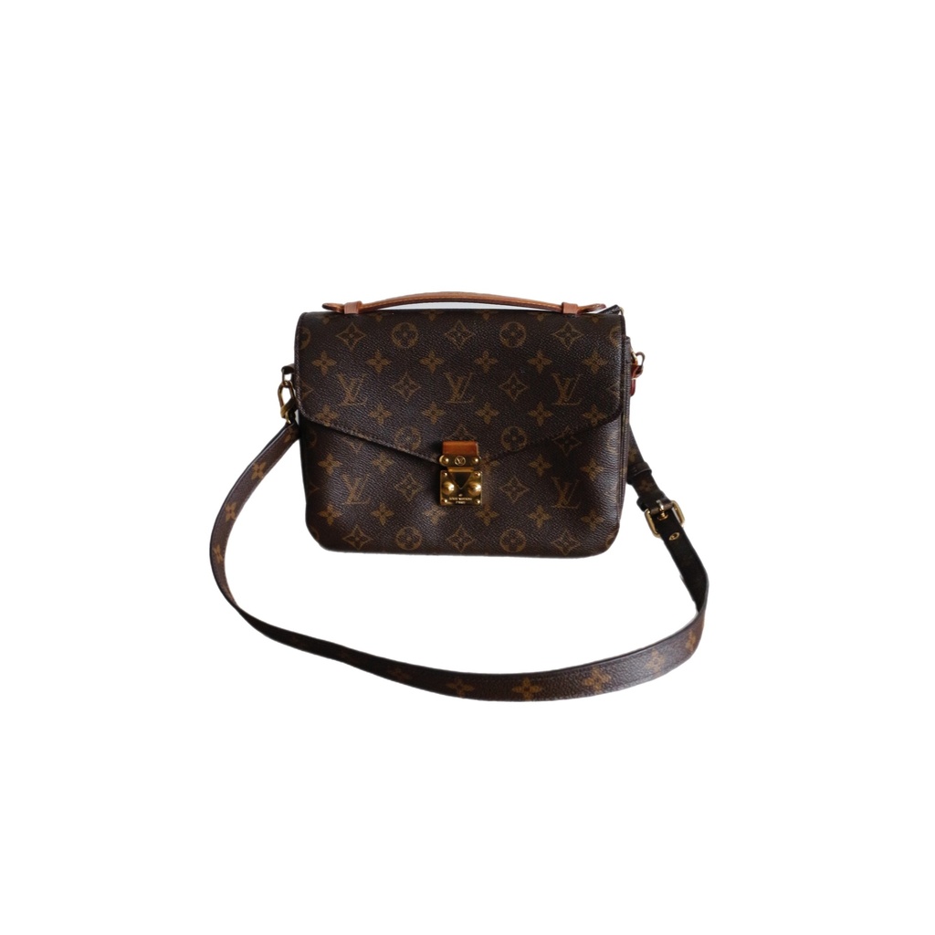 Louis Vuitton Pochette Metis Bag