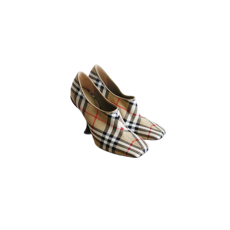 Burberry Check Pumps